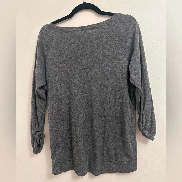 2 for 20  ARITZIA TNA 3/4 Sleeve top - Picture 4 of 5